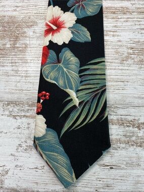 Hawaiian Floral Tie Made In Hawaii Black Tropical Hibiscus Mens 58” 3.75”